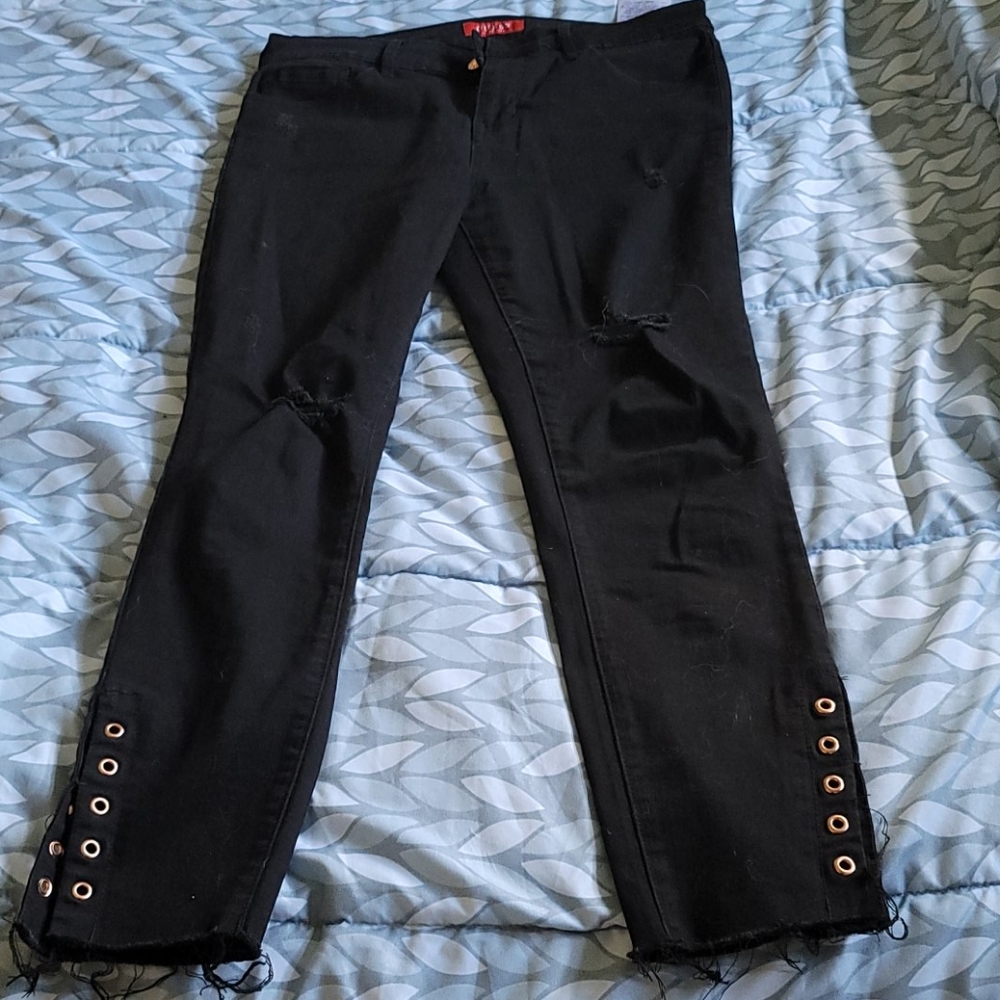Guess women's flood skinny jeans